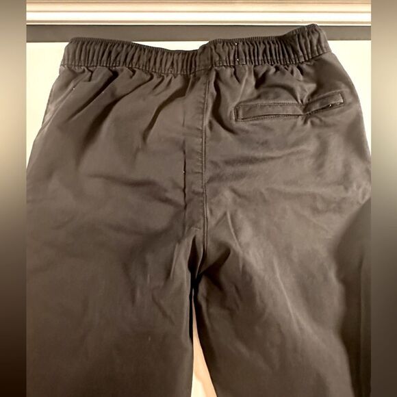 Old Navy Boys Tech Taper Built in Stretch Pants NWOT - Picture 3 of 5